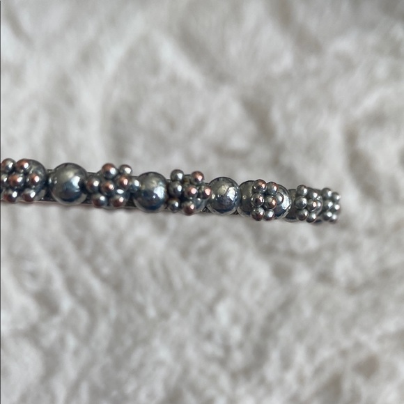 Silver Floral Like Beaded Metal Bangle - Picture 4 of 9